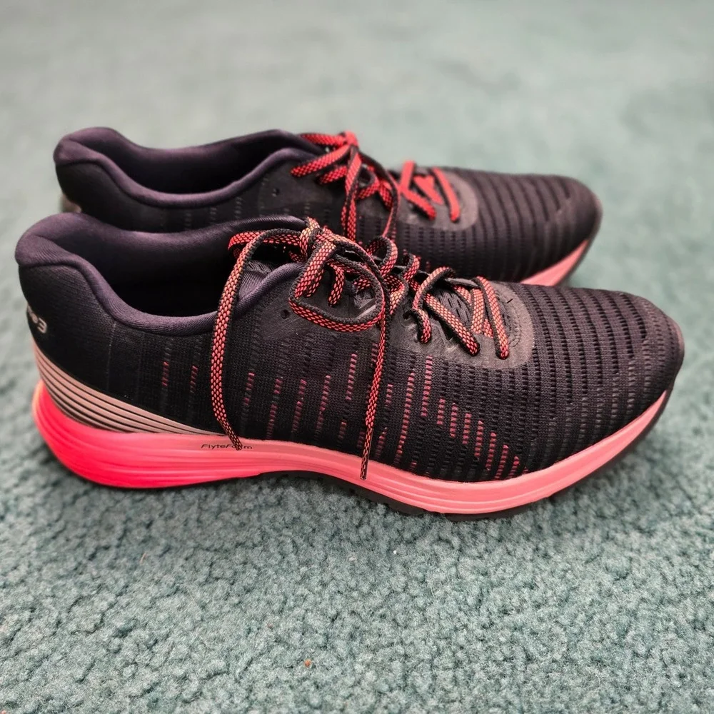 ASICS DynaFlyte 3 Women's Running Shoes Black Flash Coral Size 8.5 Lace-Up Fast